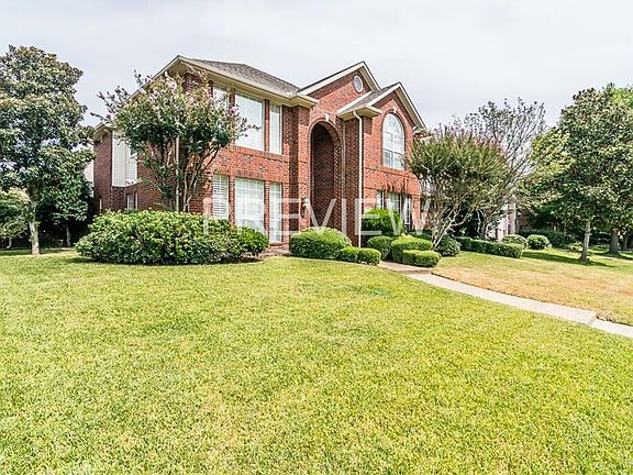 2nd image of 3809 Skyline Dr