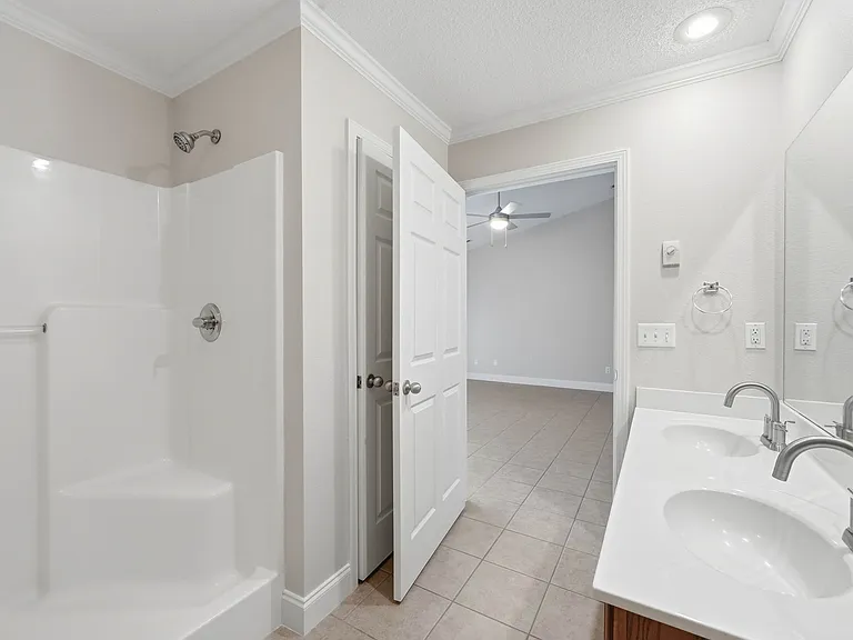 Suncrest Village — Photo 21
