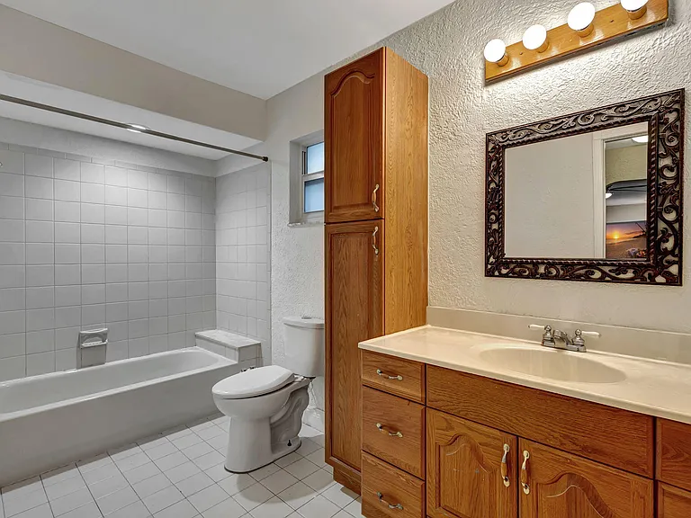 1402 Cormorant Rd — Photo 25