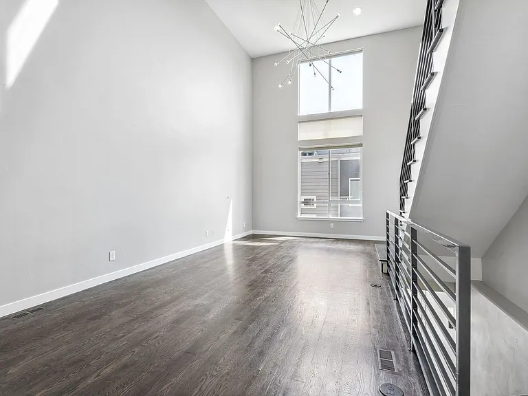 1551 W 43rd Ave — Photo 9