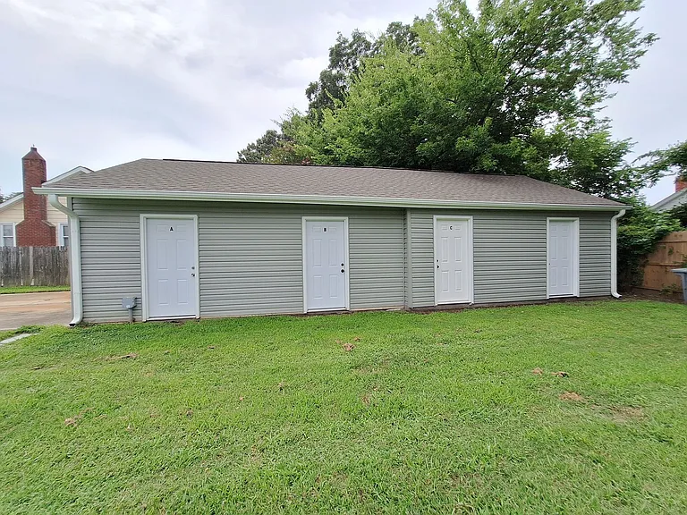 1814 Kecoughtan Rd — Photo 8