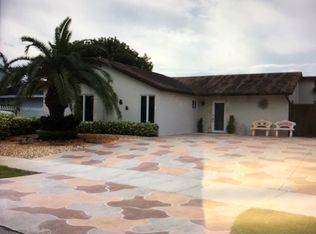 12542 SW 211th Ter, Miami, FL 33177