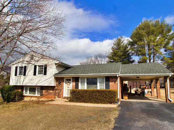 400 Woodway Dr, Lynchburg, VA 24501