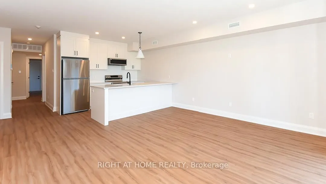 2 bed, $2,690 — Photo 3