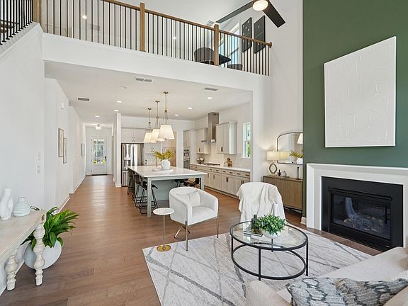 East Harbor II at Chestatee - Manchester Interior Image 2