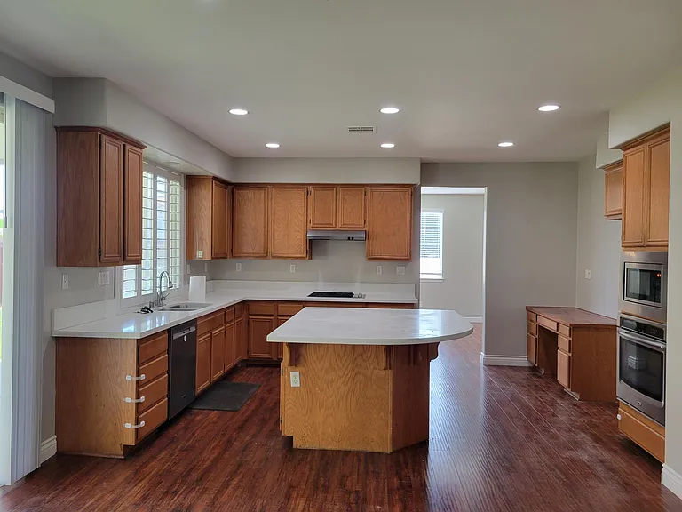 31490 Pear Blossom Cir — Photo 9