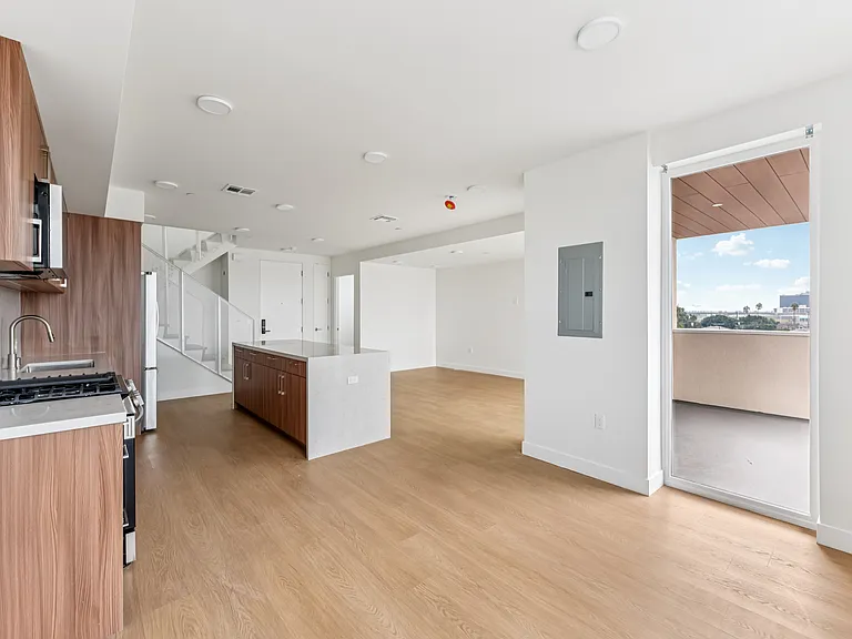 8900Ramsgate — Photo 101