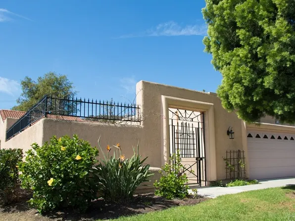 5520 Via La Mesa, Laguna Woods, CA 92637