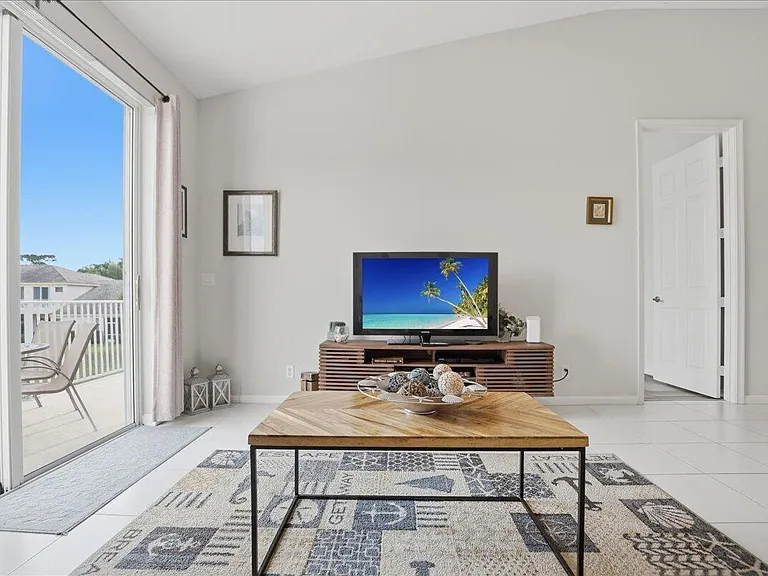 9210 World Cup Way — Photo 12