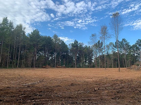 3rd image of 535 County Road 53