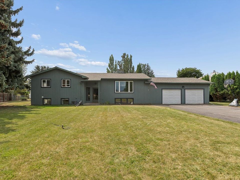1st image of 74 Sussex Dr