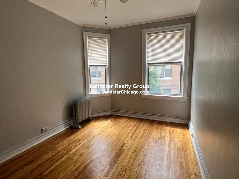 1363 W Estes Ave #1T — Photo 8