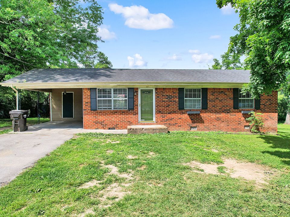 1st image of 1822 Greendale Dr NE