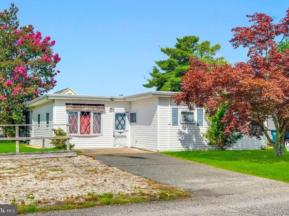 40 W Anchor Dr, Little Egg Harbor, NJ 08087
