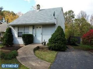 824 Girard Ave, Lansdale, PA 19446