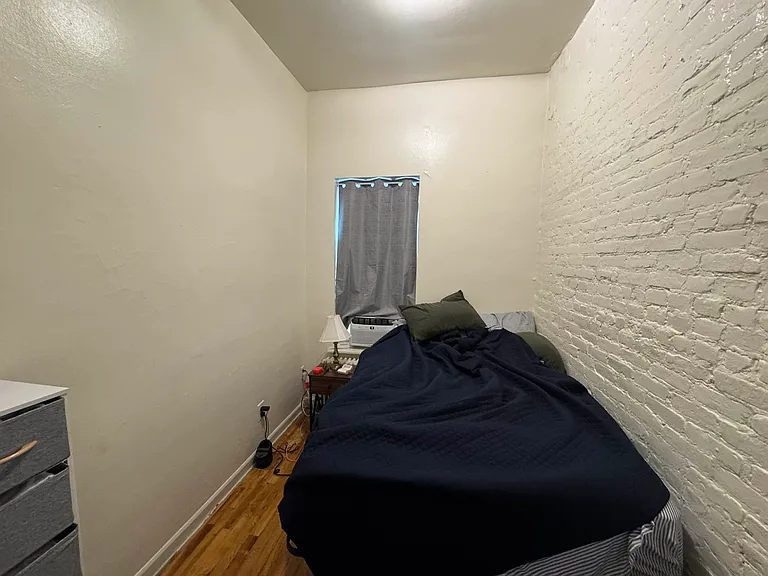 220 E 29th St #6F — Photo 4