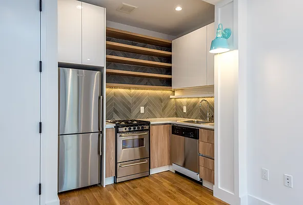 Rented by Nooklyn NYC LLC | media 13