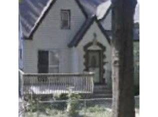 1066 Edmund Ave, Saint Paul, MN 55104