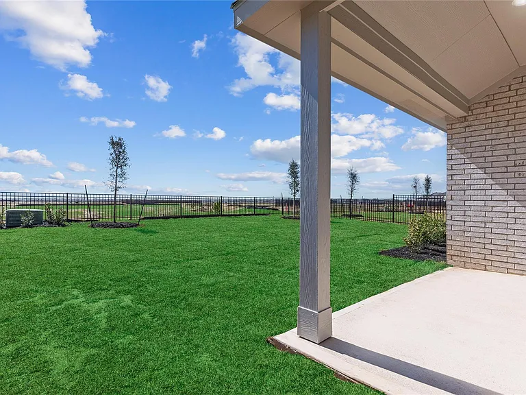 27531 Sunterra Village Dr — Photo 32