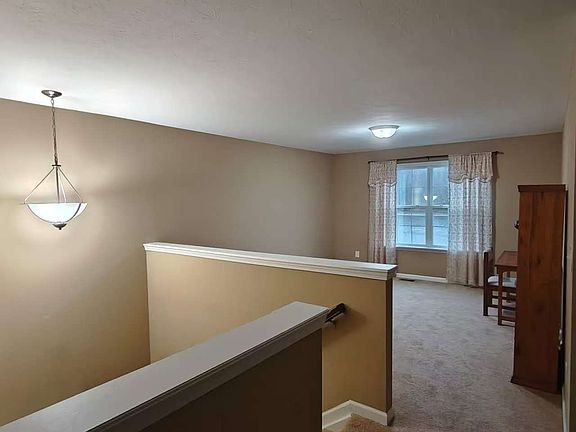 3rd image of 2191 Creek Bank Dr