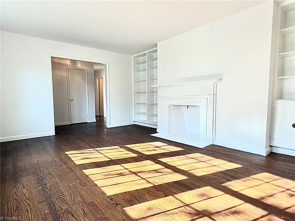 4th image of 2607 Lafayette Ave