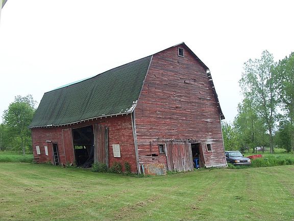 old cowbarn