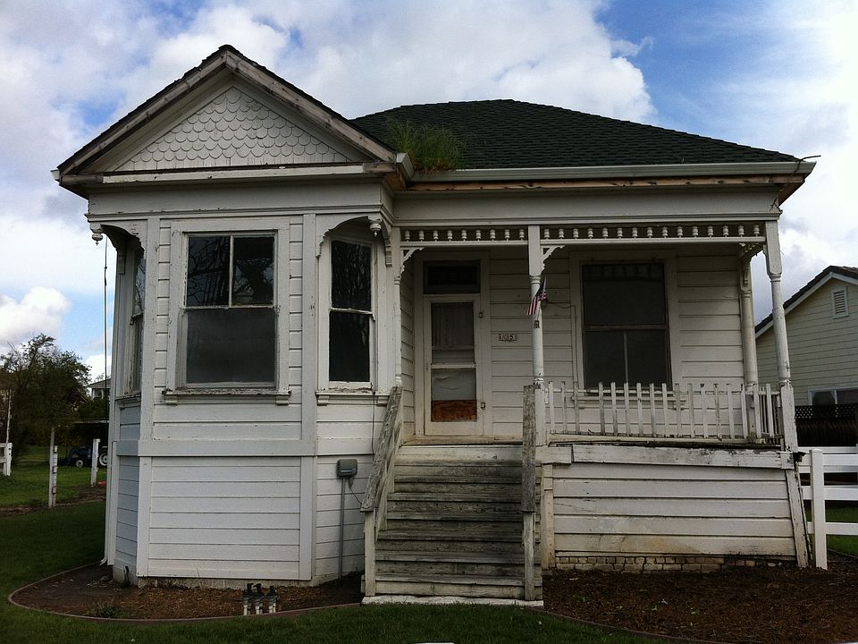 Before Renovation - October 2012