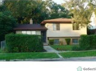 1535 Kearsley Park Blvd, Flint, MI 48506