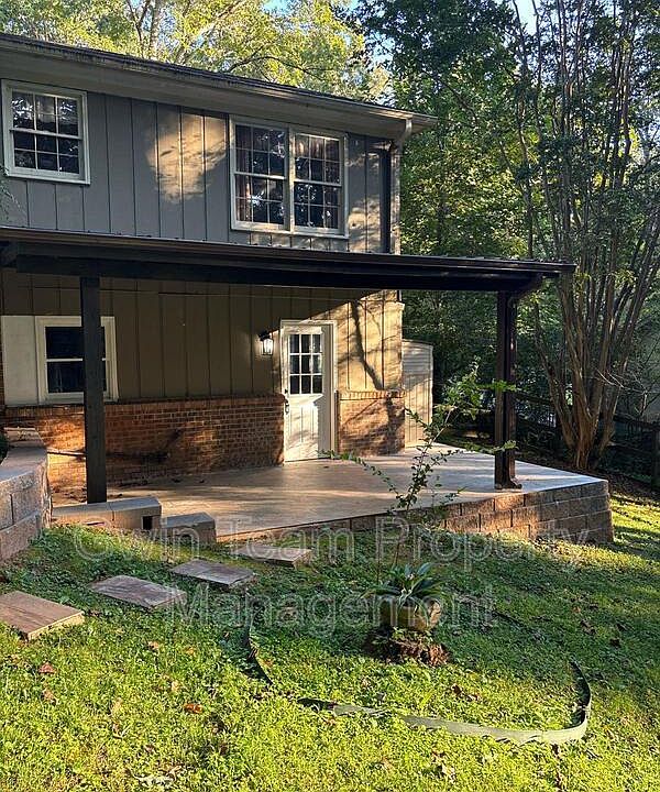 1st image of 4932 Rock Haven Dr