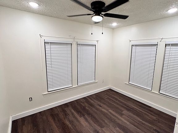 3rd image of 2834 Brandon St