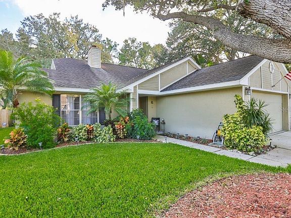 5th image of 1408 Cloverfield Dr