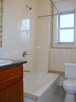 Rented by BSD Realty Worldwide Inc | media 42