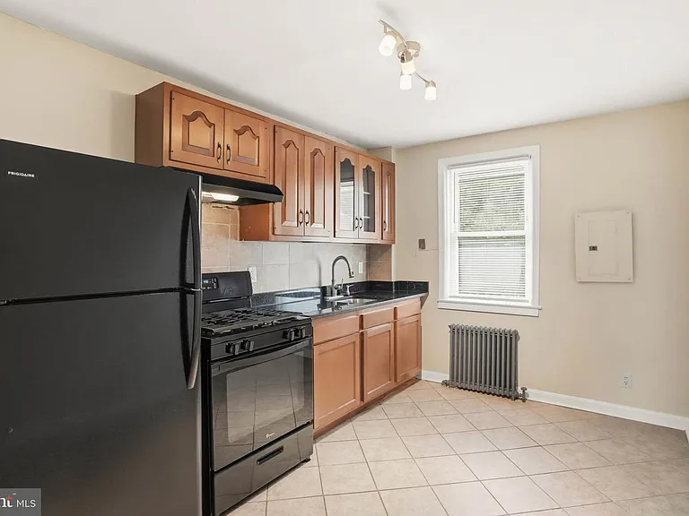 3116 Leighton Ave — Photo 2
