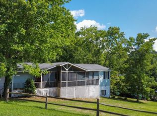236 Wonderview Dr, Hayesville, NC 28904