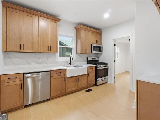 1227 Epworth St SW, Atlanta, GA 30310