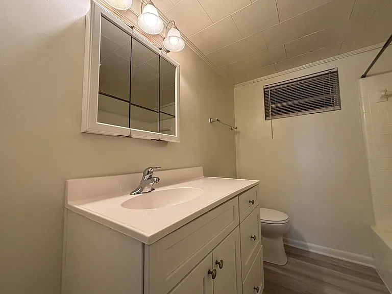 1407 Toms Creek Rd #9 — Photo 14