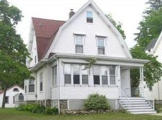 26 Chester Ave, Westerly, RI 02891