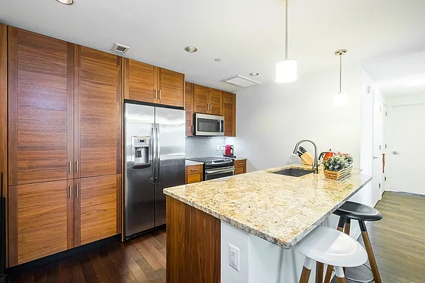 Rented by Keller Williams NYC | media 31