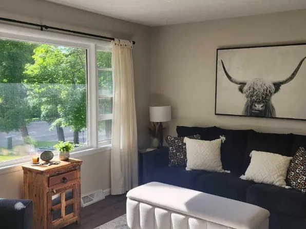 (undisclosed Address), Detroit Lakes, MN 56501