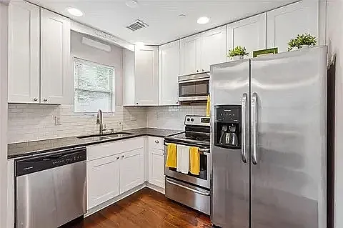 265 Winding River Dr #F — Photo 3