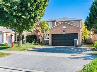 43 Horsham St, Brampton, ON L6X3R4
