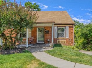 716 Nordeen Dr, West Mifflin, PA 15122