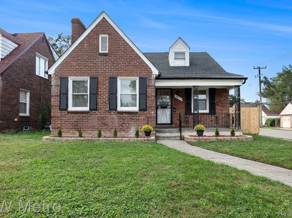 18717 Coyle St, Detroit, MI 48235