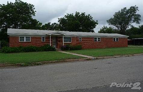 1601 CORSICANA ST. FRONT VIEW