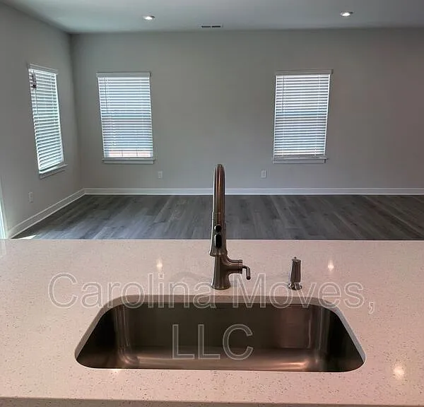 7071 Glass Ct — Photo 6