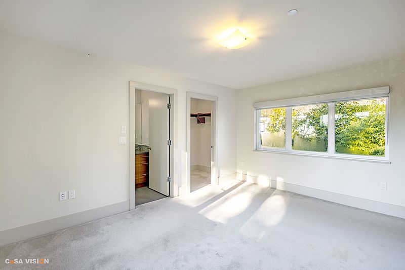 West Vancouver House for rent - 5 Bedrooms — photo 3