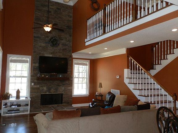 2nd image of 180 Creekridge Dr
