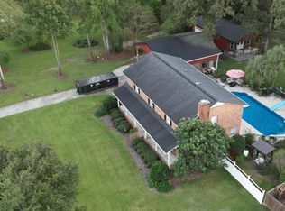 1096 Webber St, Manning, SC 29102