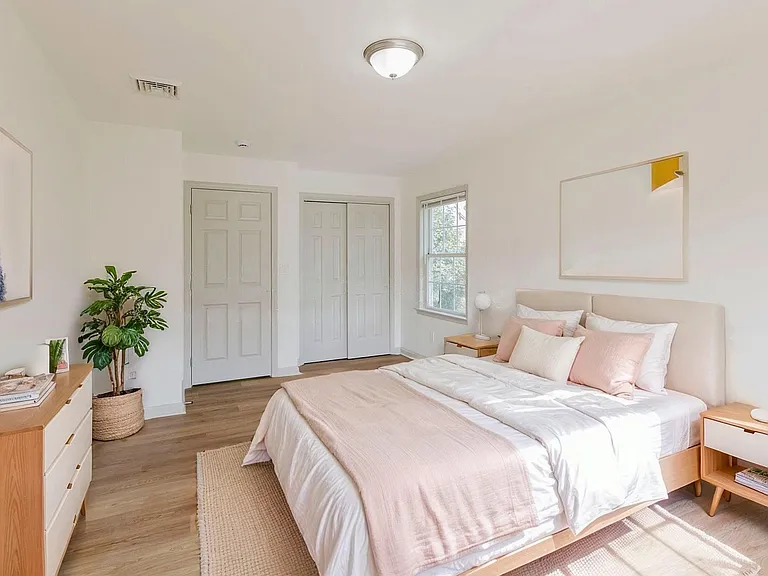 2593 Washington St #2593 — Photo 7