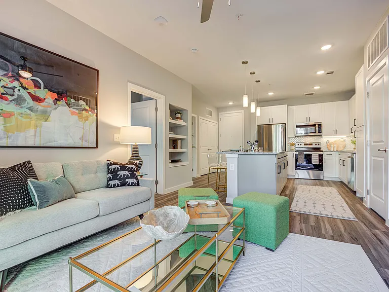 Korina & Alder at The Grove — Photo 10